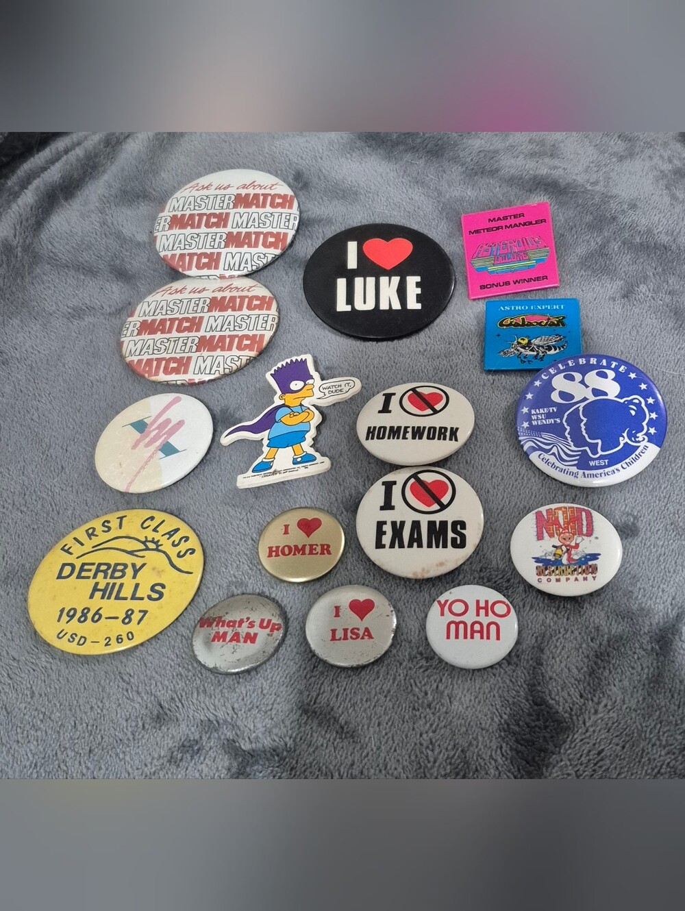 Vintage Pinback Button Lot 17 Arcade Asteroids Galaxian Simpsons Noid Bart